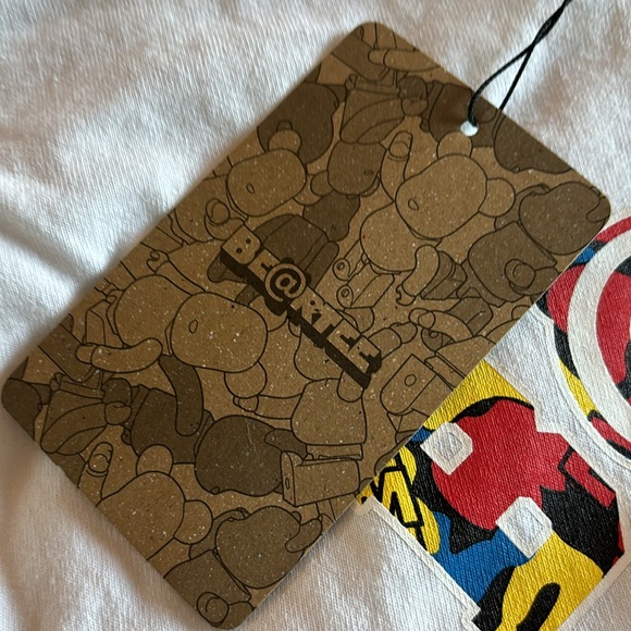 Bape - Picture 4 of 8